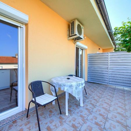 Apartments Petra クルク エクステリア 写真