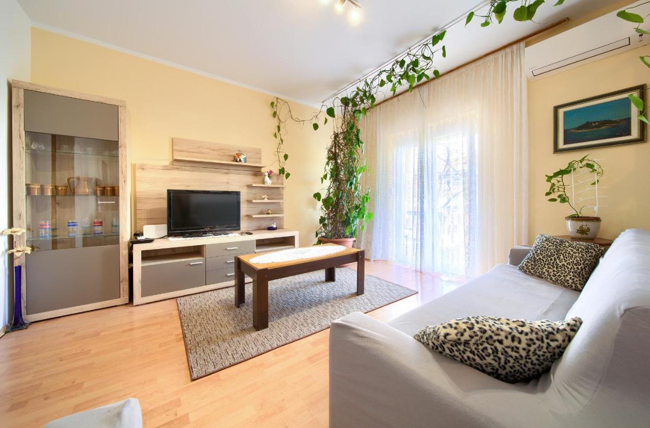 Apartments Petra クルク エクステリア 写真