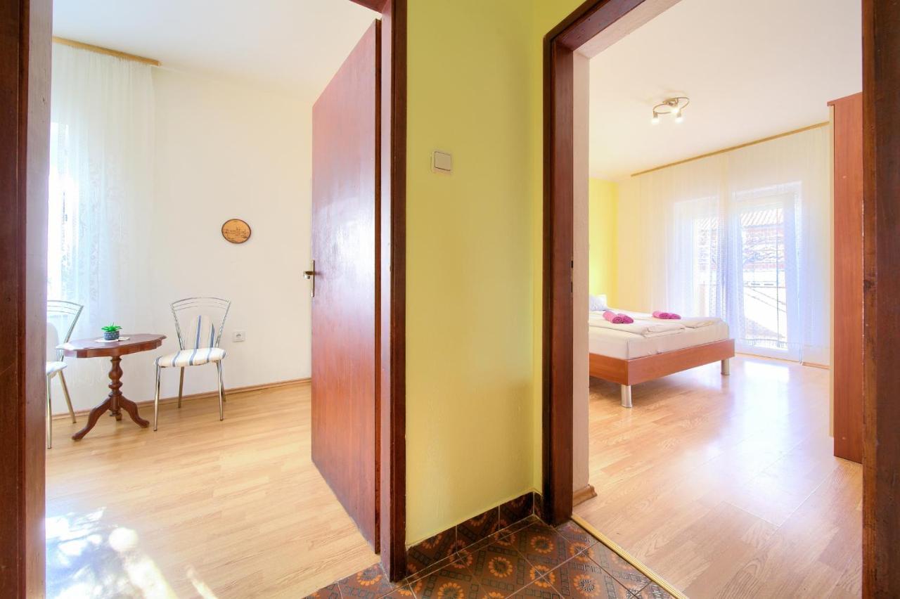 Apartments Petra クルク エクステリア 写真