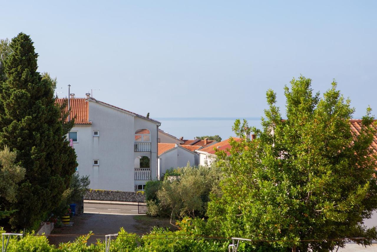 Apartments Petra クルク エクステリア 写真